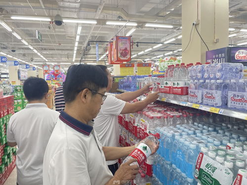 你點我檢,服務惠民生 茂名街坊 中秋國慶期間您最關心的食品抽樣現場直播中...